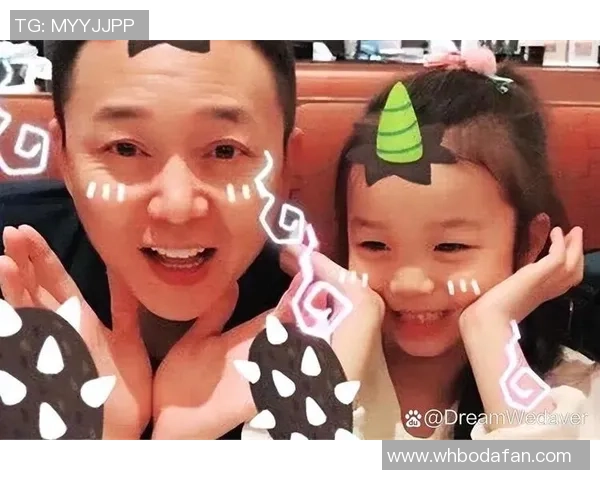 足坛巨星与子女温情瞬间记录家庭背后不为人知的故事